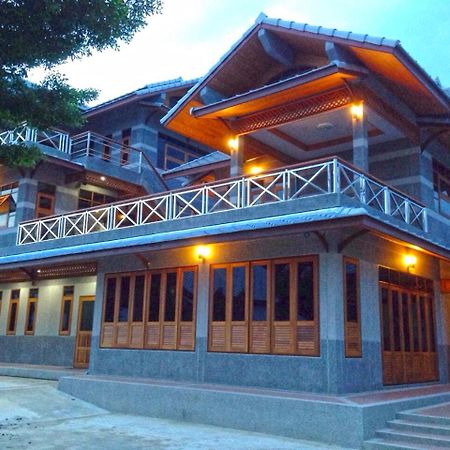Baan Siriporn Resort - โรงแรมบ้านศิริพร รีสอร์ท Samut Songkhram Екстериор снимка