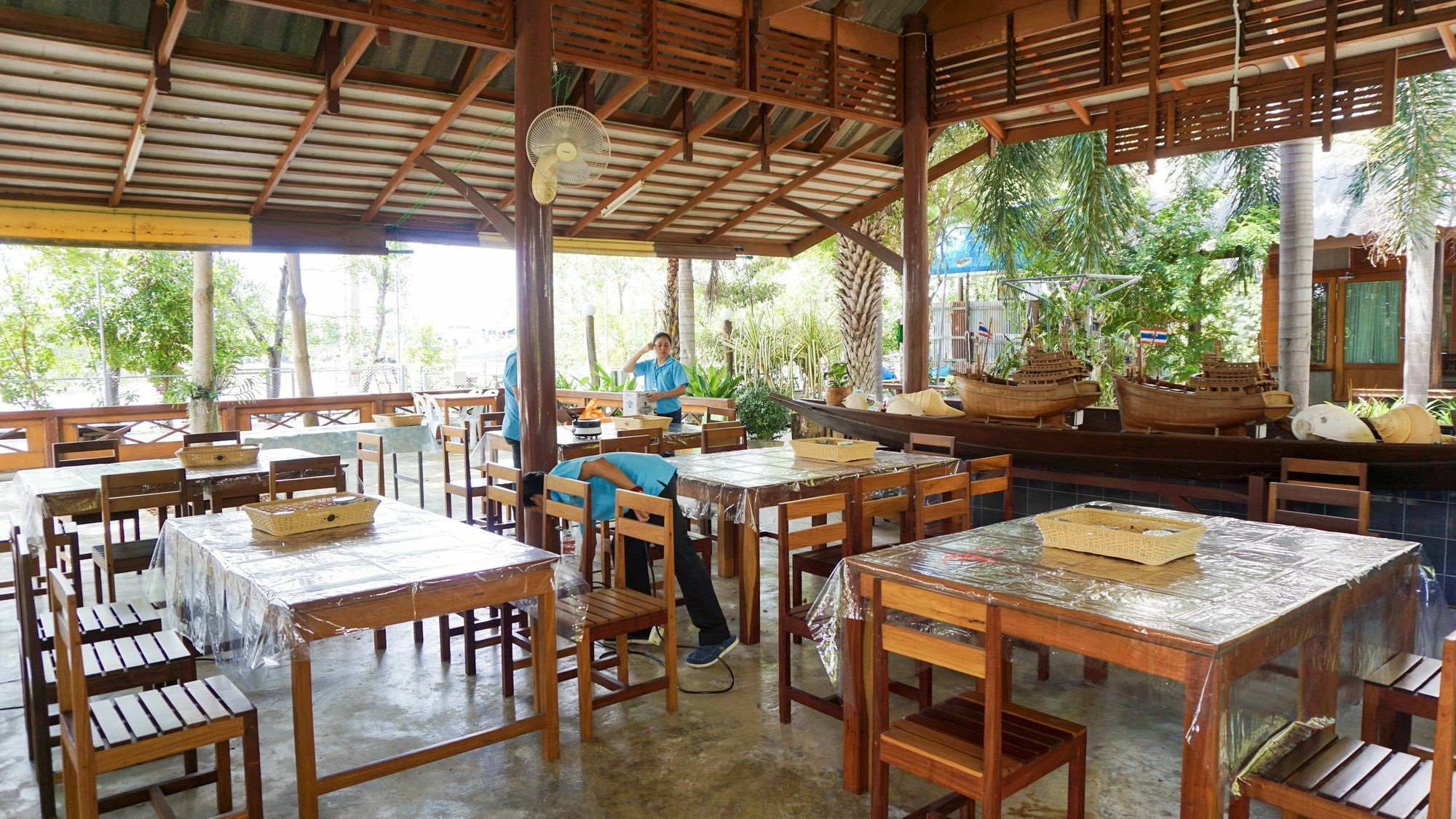 Baan Siriporn Resort - โรงแรมบ้านศิริพร รีสอร์ท Samut Songkhram Екстериор снимка